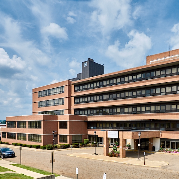 coshocton regional medical center building